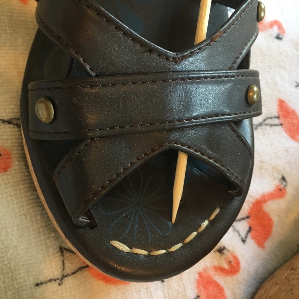 Beverly Mills brown wedge shoes